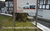 Infotafel Medebacher Geschichtsweg / Deifeld Kirche