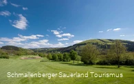 Golfen im Schmallenberger Sauerland auf dem Platz in Winkhausen