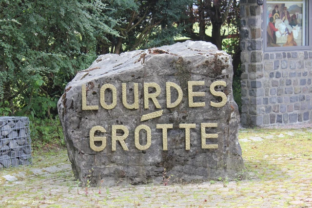 Die Lourdes Grotte in Grimlinghausen