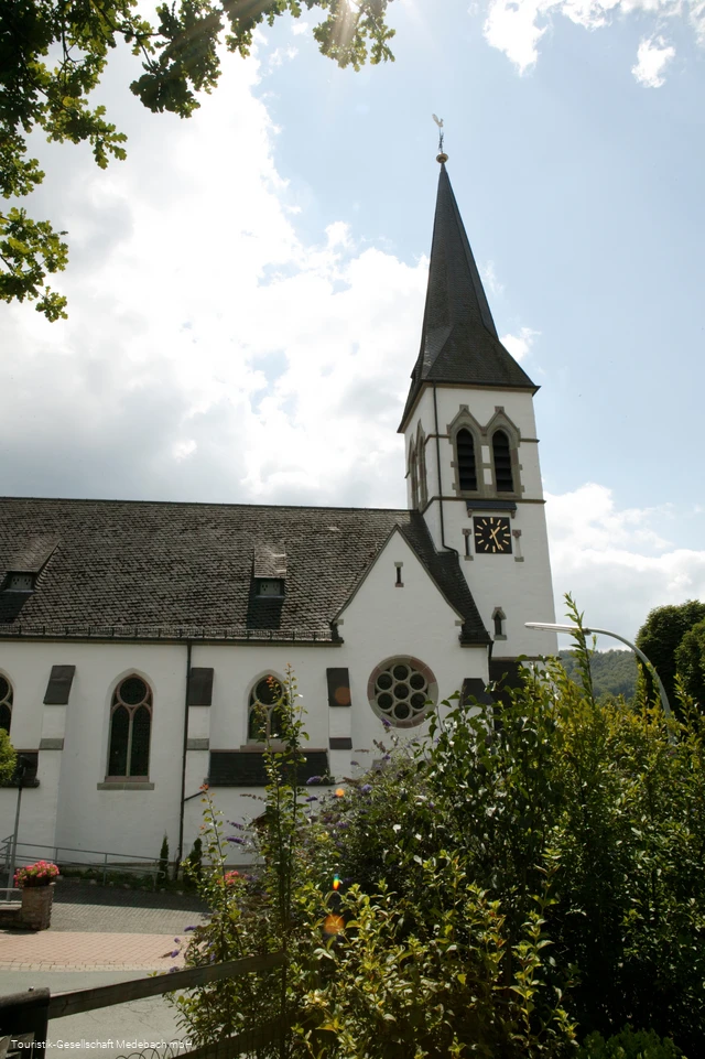 Kirche in Medelon