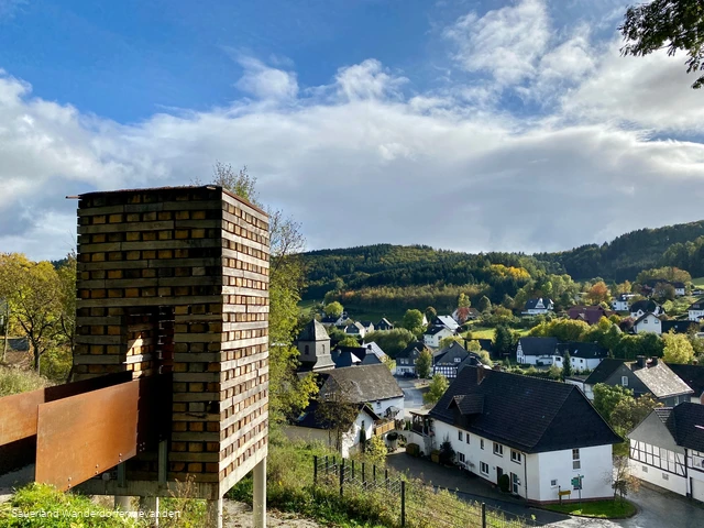 Blick vom Open Mind Place Oberholz auf das Dorf Referinghausen