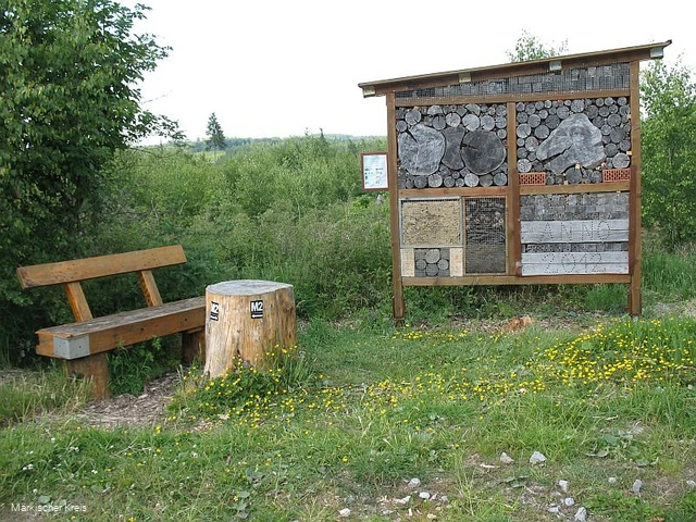 Insektenhotel an der Sauerland-Waldroute